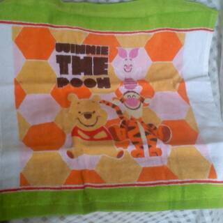 新品　綿100％　くまのプーさん　ティガー　ピグレット　ハンドタ...