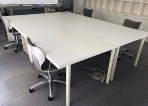 早い人勝ち！！事務机　オフィスチェアー　キャビネット　3点セット