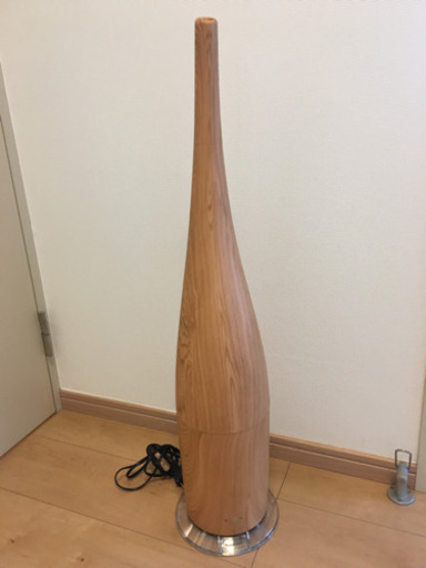 ウッド調の加湿器