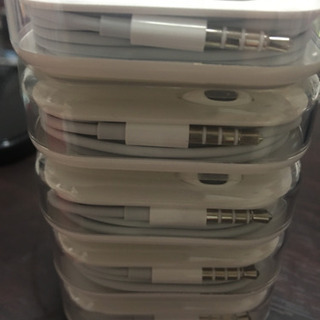 Apple純正イヤホンの画像