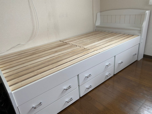 大容量収納付きシングルベッドマットレス追加可能