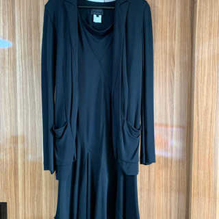 冠婚葬祭にぴったり、ANTEPRIMAセットアップドレスの画像