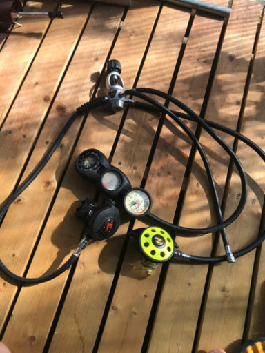 スキューバダイビング器材