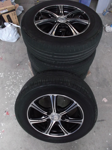 値下げしました。中古15インチ タイヤホイール4本セット! マナレイスポーツ195/65R15 PCD114.3×5穴