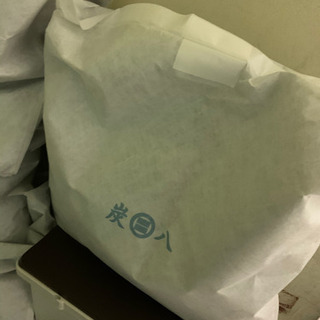 炭八　除湿にすごく効きます！　あげます！