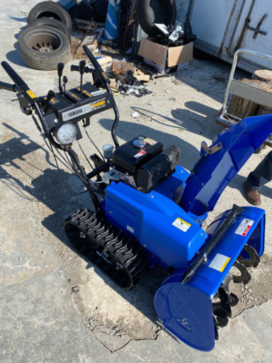夏価格９月から戻します．除雪機　ヤマハYT 660 3年前に購入　サビなし❗️