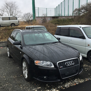 希少車　A4アバント　ダイナミックライン