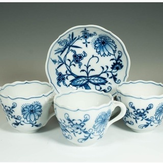 ☆マイセン☆ブルーオニオンデミタスカップ&ソーサー3客セット