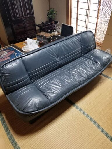 革ソファー