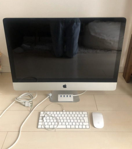 iMac デスクトップ！充電式キーボード、マウス、USBポート付き