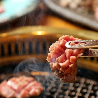【北新地で焼肉なら】北新地てっぺん