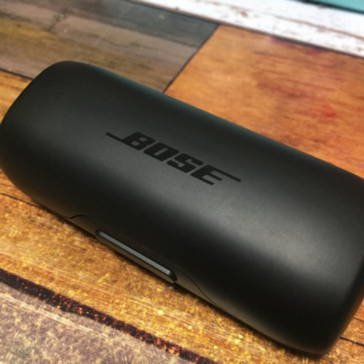 BOSE ボーズ☆ワイヤレスイヤホン ケースのみ
