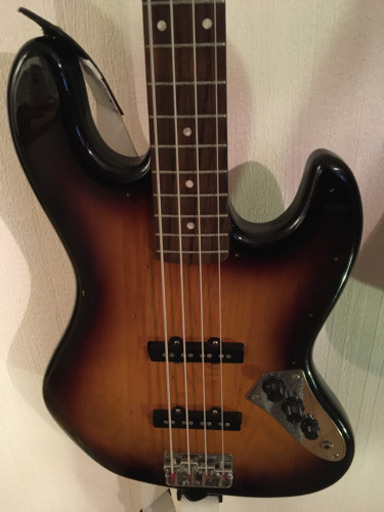 squier jazz bass スクワイアジャズベース