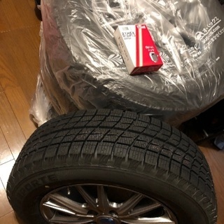 スタッドレスタイヤ ホイール ナットセット ブリジストン 発泡ゴム 新品未使用