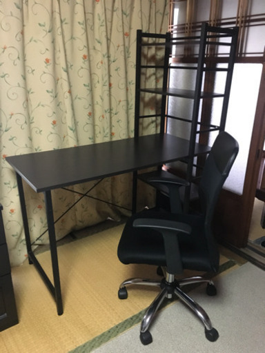 システムデスク