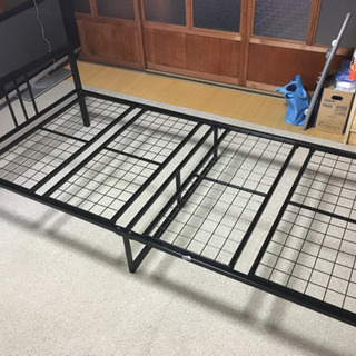 シングルベッド