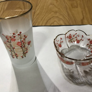 【値下げしました】【新品】光琳絵グラスと小鉢の画像