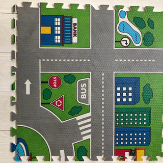 子ども車遊び用ジョイントマット　クッションマット4つの画像