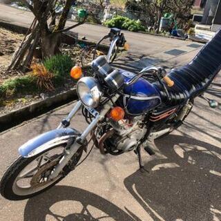 スズキ  gsx250  カスタム  旧車