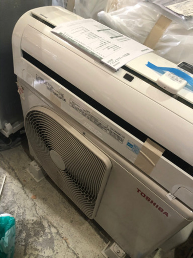 値下げ❗️エアコン主に8畳用❗️❗️２０１７年製❗️