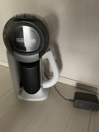 ブラック＆デッカー サイクロン式コードレスハンディクリーナー ピボット3