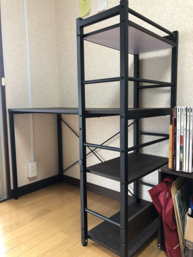 棚付きデスク