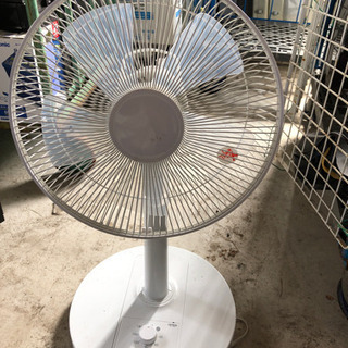 18年製　ZEPEAL  扇風機　　DL-J100H