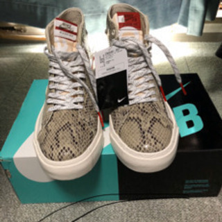 NIKE SB x SOULLAND 25.5cm ブレザー MID スネークの画像