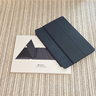 iPad Pro 10.5インチ Wi-Fi 64GB キーボード付 2点セットの画像