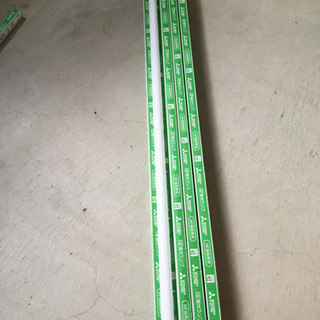 未使用品！　バラ売りOK 蛍光灯32W   5本売　バラ売りも可能の画像