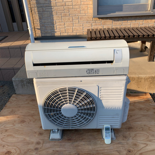 日立 エアコン6〜9畳  RAS-2209RXV5 2003年製 ジャンク扱い
