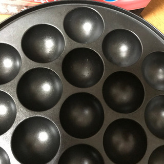 和平フレイズ 電気たこ焼器 18穴 元祖ヤキヤキ屋台 丸型 YR-4252 (0325c)の画像