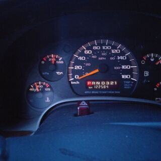 98アストロディーラー車1ナンバーの画像
