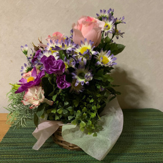 アレンジフラワー(造花)の画像