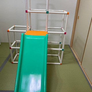 取引中　子供の運動不足解消に！白いわんぱくジム　ジャングルジム　...