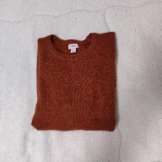 マタニティウエアにも！OLD NAVY　茶色セーターの画像