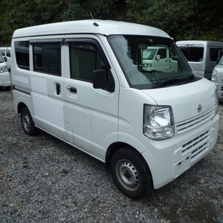 軽バン専門店在庫５０台　ＮＶ１００クリッパーバン　ナビ　車検２年...