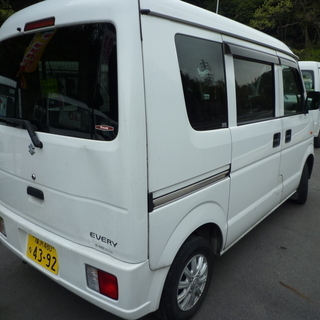 軽バン専門店在庫５０台　エブリィ　平成２５年　車検令和３年４月　１７８，０００円　諸経費込２１８，０００円の画像