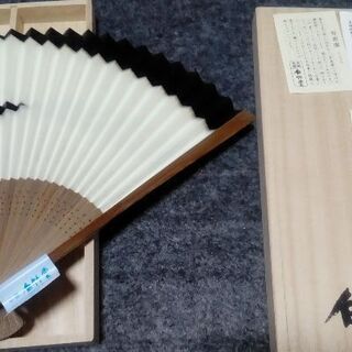 老舗の京扇子の画像