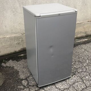 ★ 動作〇 ★ ノンフロン冷蔵庫 AQUA AQR-81E (S...