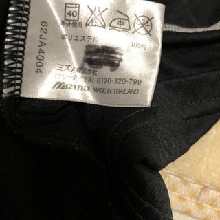 メンズテニスウエアLサイズ2つ(中古)の画像