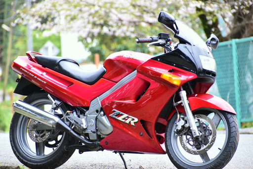 ☆KAWASAKI＊ZZ-R250＊EX250H＊絶好調＊WAKO’Sオイル交換済＊下取り全国配送も可能です☆彡（ZZR250