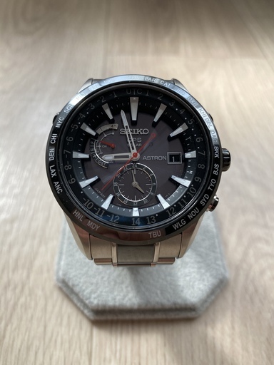 激安　綺麗なアストロンGPSソーラーほとんど傷無し