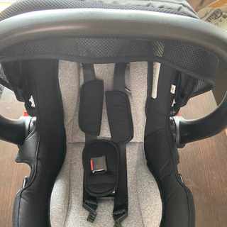 【最終値下げ】マムズキャリー　ベビーキャリー　ベビーシートの画像