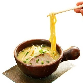 店長候補募集　下総中山駅前のラーメン屋です福利厚生完備の画像