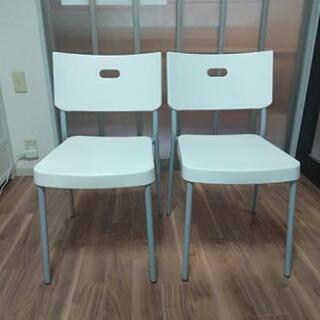 IKEAダイニングテーブルセット　75×75×74 　椅子2脚セットの画像