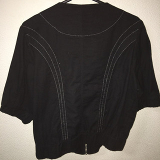 半袖半長さロックジャケットの画像