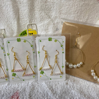 ピアス　お好み　よりどり３点1セット プレゼント付の画像