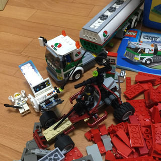 レゴブロック　青いバケツ2種類と恐竜、タンクローリー他の画像