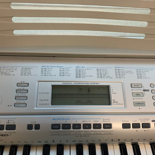CASIO  キーボード CTK4000  61鍵盤の画像